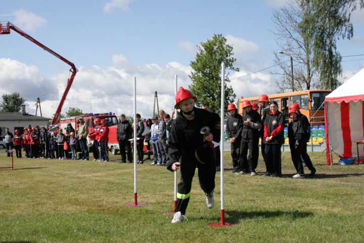 Powiatowe zawody MDP i rat.med. 2012